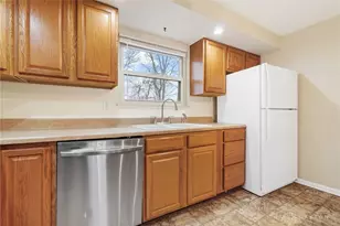 1221 Harmony Ln, Fairborn, OH 45324 - Photo 15