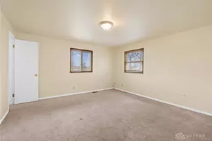 1221 Harmony Ln, Fairborn, OH 45324 - Photo 35