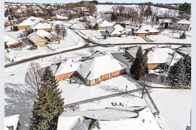 9823 Scotch Pine Drive, Springboro, OH 45066 - Photo 7