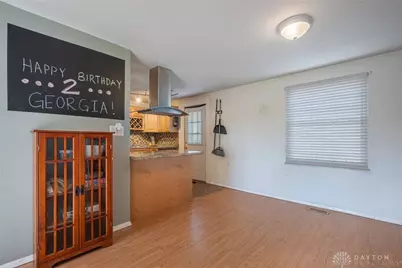 135 Schloss Lane, Moraine, OH 45439 - Photo 7