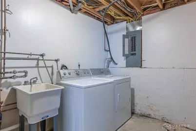 135 Schloss Lane, Moraine, OH 45439 - Photo 27