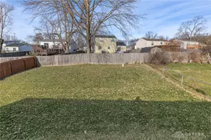 135 Schloss Ln, Moraine, OH 45439 - Photo 29