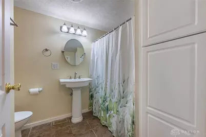 135 Schloss Lane, Moraine, OH 45439 - Photo 17