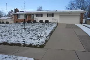 1628 Yorkshire Ct, Springfield, OH 45503 - Photo 1