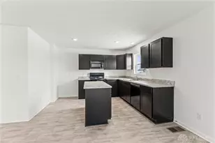 107 Evergreen Wy, Brookville, OH 45309 - Photo 11