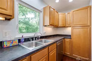 25 Laura Ave, Dayton, OH 45405 - Photo 19