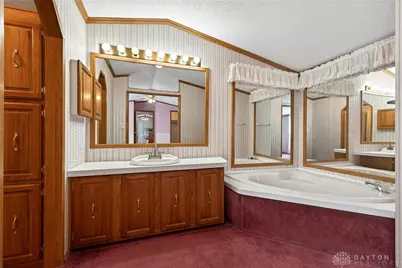 5217 Suncrest, Dayton, OH 45414 - Photo 23