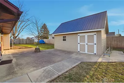 1210 Charleston Court, Troy, OH 45373 - Photo 31