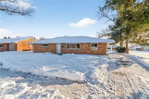 1764 Lanbury Dr, Dayton, OH 45439 - Photo 47