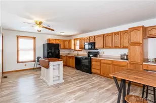 108 Esther Dr, Lewisburg, OH 45338 - Photo 11