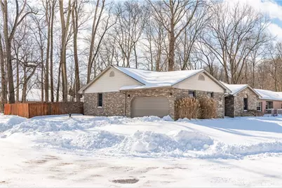 108 Esther Drive, Lewisburg, OH 45338 - Photo 3