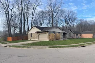 108 Esther Dr, Lewisburg, OH 45338 - Photo 1