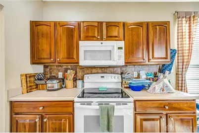 2633 Royal Gateway, Dayton, OH 45431 - Photo 7