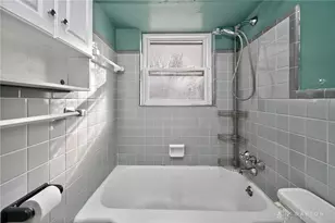 2106 Forestlake Dr, Anderson Township, OH 45244 - Photo 19