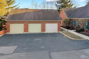 153 Village Trail Dr, Vandalia, OH 45377 - Photo 53