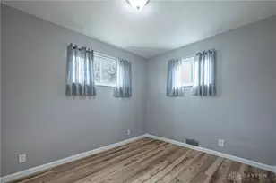 1136 Dexter Ave, Kettering, OH 45419 - Photo 11