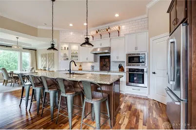 9369 Avingnon Way, Springboro, OH 45458 - Photo 17