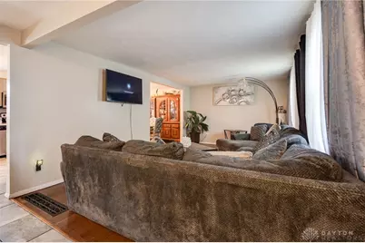 6440 Westanna Drive, Dayton, OH 45426 - Photo 7