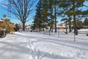 7980 Brainard Woods Dr, Dayton, OH 45458 - Photo 43