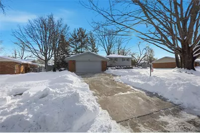 7980 Brainard Woods Drive, Dayton, OH 45458 - Photo 3