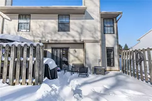 9750 Centerville Creek Ln, Washington Twp, OH 45458 - Photo 19