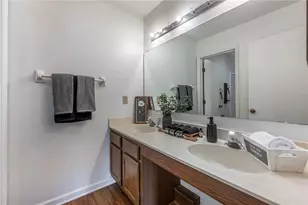 9750 Centerville Creek Ln, Washington Twp, OH 45458 - Photo 19