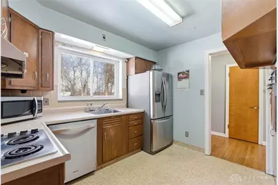 96 Winnet Drive, Dayton, OH 45415 - Photo 11