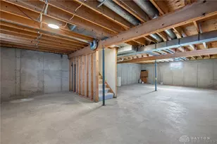 318 Joy Elizabeth Dr, Washington Twp, OH 45458 - Photo 25