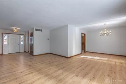 318 Joy Elizabeth Drive, Washington Twp, OH 45458 - Photo 7