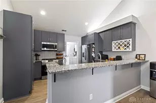 2072 Willow Run Cir, Mad River Twp, OH 45323 - Photo 11