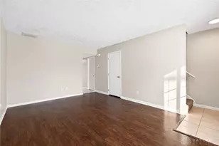 2525 Valais Ct, Sugarcreek Twp, OH 45458 - Photo 5