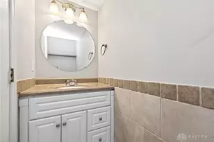 2525 Valais Ct, Sugarcreek Twp, OH 45458 - Photo 7