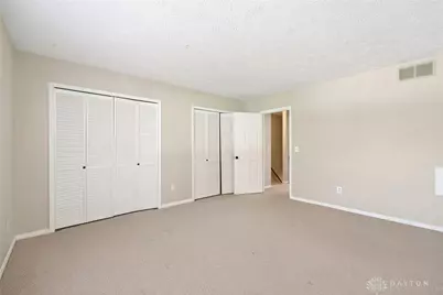 2525 Valais Court, Sugarcreek Twp, OH 45458 - Photo 35