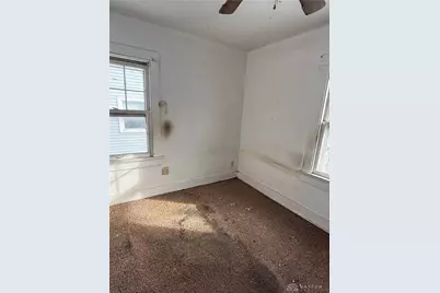 44 E Beechwood Avenue, Dayton, OH 45405 - Photo 11