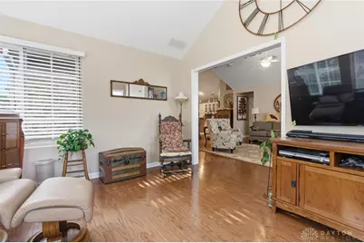 2407 Locust Hill Boulevard, Beavercreek, OH 45431 - Photo 13