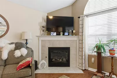 2407 Locust Hill Boulevard, Beavercreek, OH 45431 - Photo 11