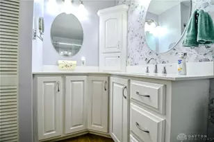 229 W Ross St, Troy, OH 45373 - Photo 25