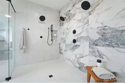 1890 Horseshoe Bend, Dayton, OH 45458 - Photo 47