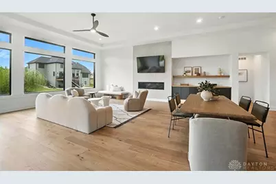 1890 Horseshoe Bend, Dayton, OH 45458 - Photo 9