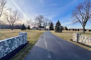 10707 Brookville Phillipsburg Rd, Brookville, OH 45309 - Photo 3