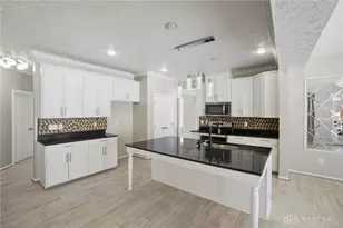 1433 Senna St, Tipp City, OH 45371 - Photo 11