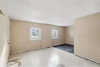 5147 Whaley Drive, Dayton, OH 45417 - Photo 9