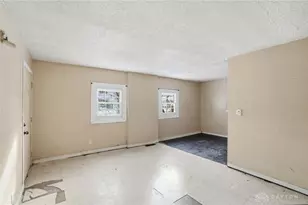 5147 Whaley Dr, Dayton, OH 45417 - Photo 9