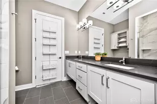 220 Vintage Club Dr, Cincinnati, OH 45249 - Photo 23