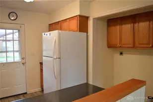 8338 Woodgrove Ct, Washington Twp, OH 45458 - Photo 7