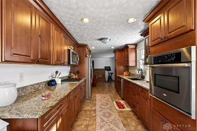 6324 Larcomb Drive, Dayton, OH 45424 - Photo 9