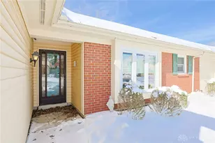 8319 Leisure Dr, Dayton, OH 45458 - Photo 3