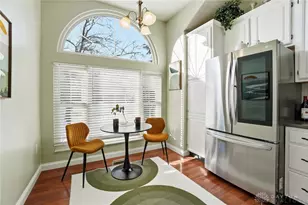 2369 Polo Park Dr, Dayton, OH 45439 - Photo 9