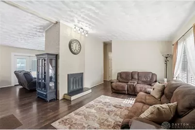 5894 Jassamine Drive, Dayton, OH 45449 - Photo 3