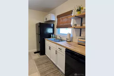 561 Kling Drive, Dayton, OH 45419 - Photo 7